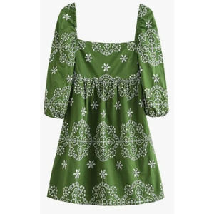 Sunday Up Women's Green Embroidered Mini Dress Size Medium NWT